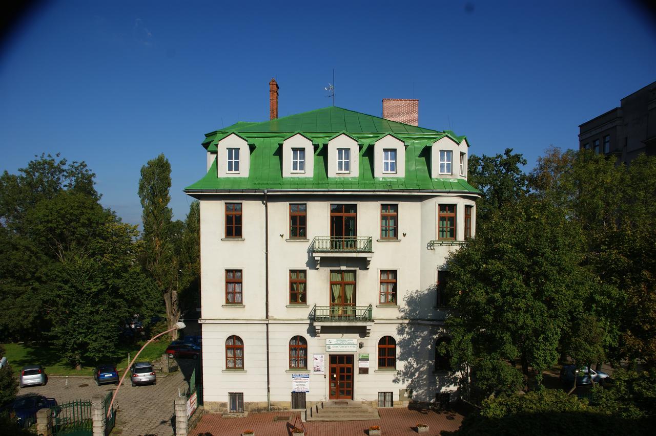 Dom Turysty Pttk W Bielsku - Bialej Otel Bielsko-Biała Dış mekan fotoğraf
